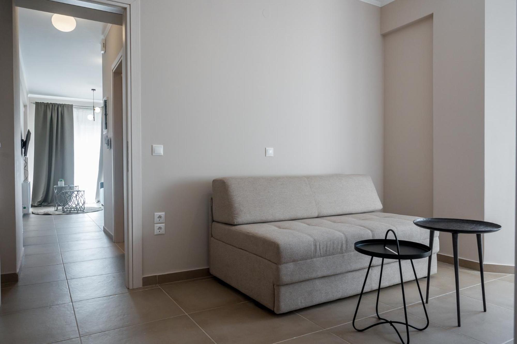 Meda Apartments Preveza Buitenkant foto
