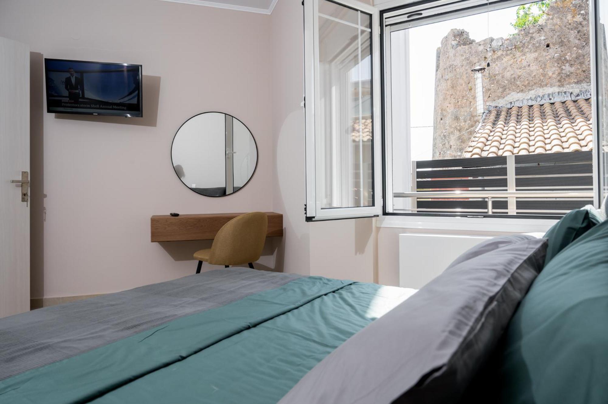 Meda Apartments Preveza Buitenkant foto